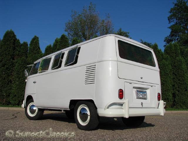 1966-vw-walk-through-bus-780.jpg
