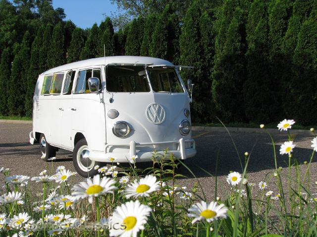 1966-vw-walk-through-bus-795.jpg