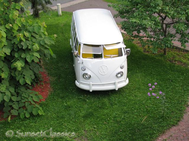1966-vw-walk-through-bus-827.jpg