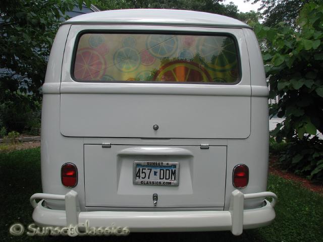 1966-vw-walk-through-bus-874.jpg