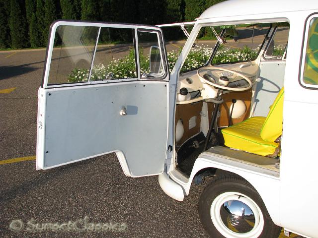 1966-vw-walk-through-bus-007.jpg