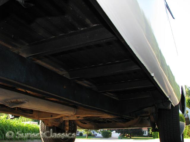 1966-vw-walk-through-bus-1837.jpg