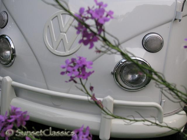 1966-vw-walk-through-bus-789.jpg