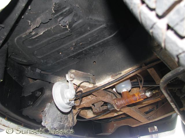 1966-vw-walk-through-bus-846.jpg