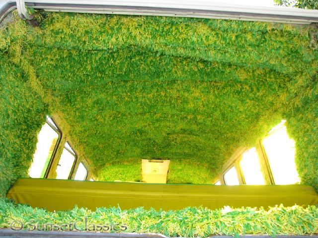 1966-vw-walk-through-bus-925.jpg