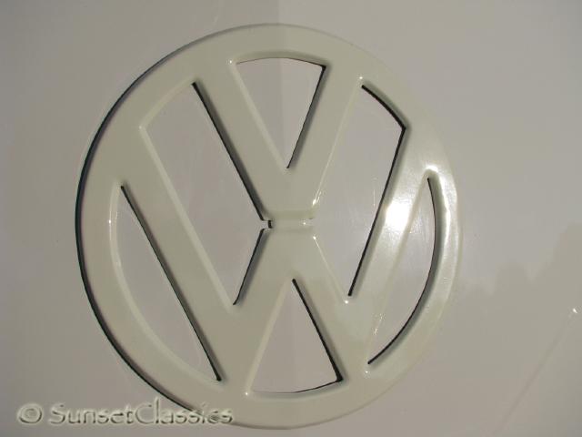 1966-vw-walk-through-bus-955.jpg