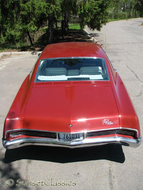 1967-buick-riviera-375.jpg