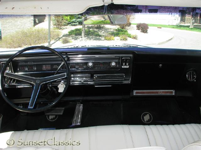 1967-buick-riviera-496.jpg