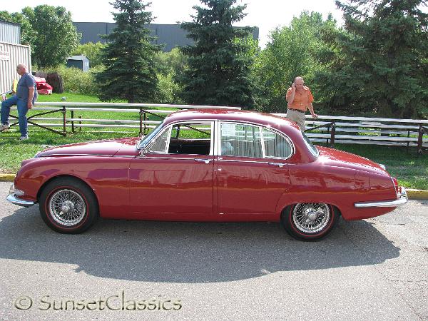 1967-jaguar-stype44.jpg