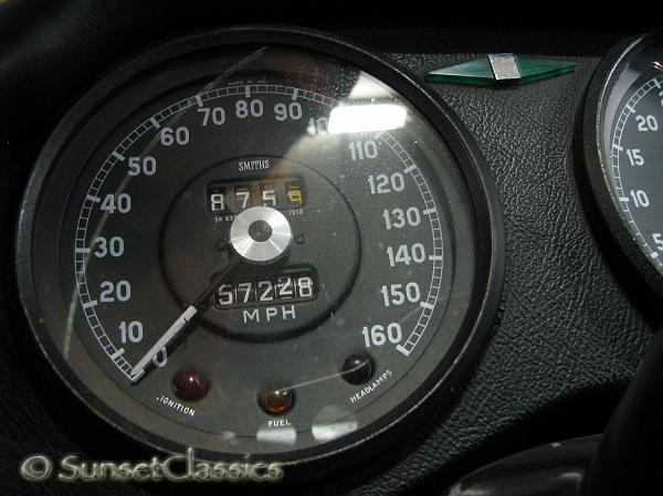 1967-jaguar-xke-082.jpg