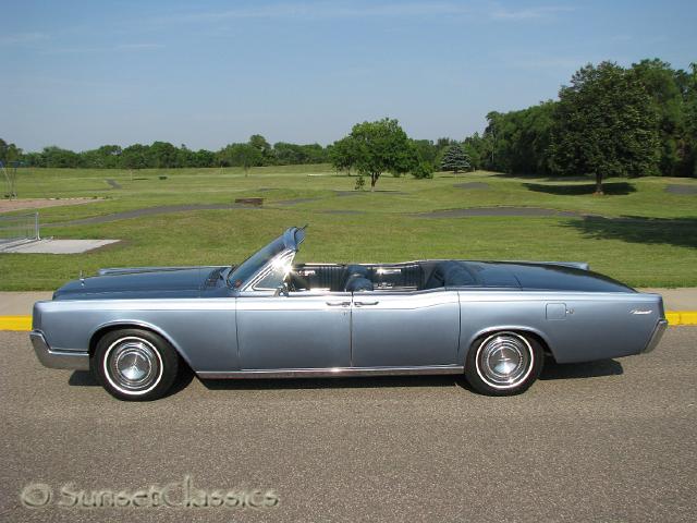 1967-lincoln-convertible-297.jpg