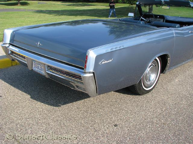 1967-lincoln-convertible-333.jpg