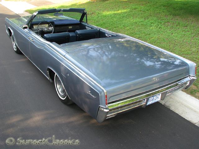 1967-lincoln-convertible-438.jpg