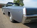 1967-lincoln-convertible-326