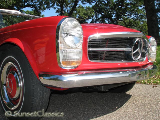 1967-mercedes-250sl-5-speed_789.jpg