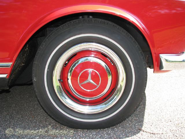 1967-mercedes-250sl-5-speed_803.jpg