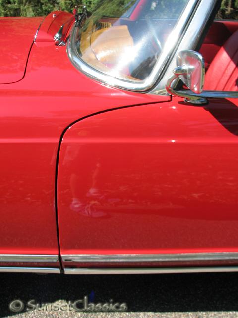 1967-mercedes-250sl-5-speed_832.jpg