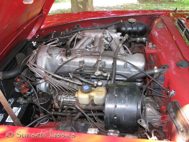 1967-mercedes-250sl-5-speed_841.jpg