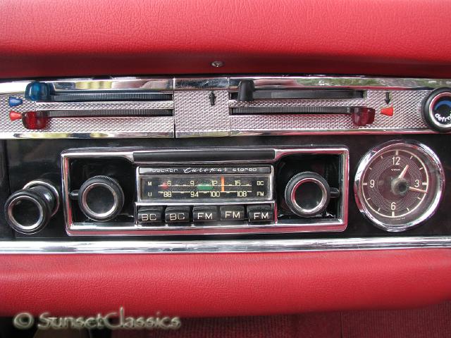 1967-mercedes-250sl-427.jpg