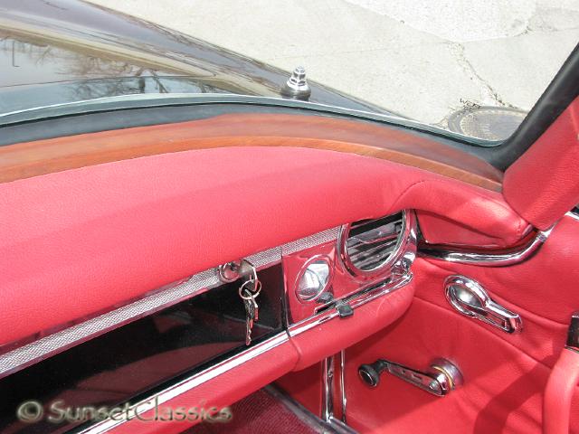 1967-mercedes-250sl-584.jpg