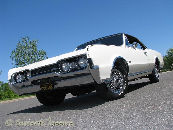 1967-oldsmobile-442-388.jpg