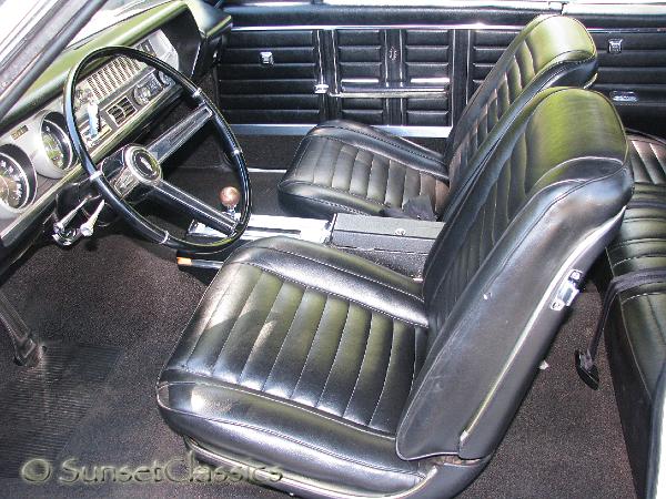 1967-oldsmobile-442-461.jpg