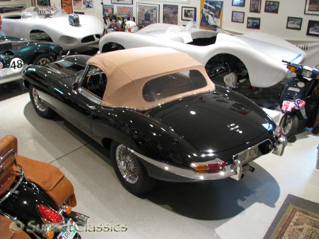 1967-jaguar-etype-011.jpg