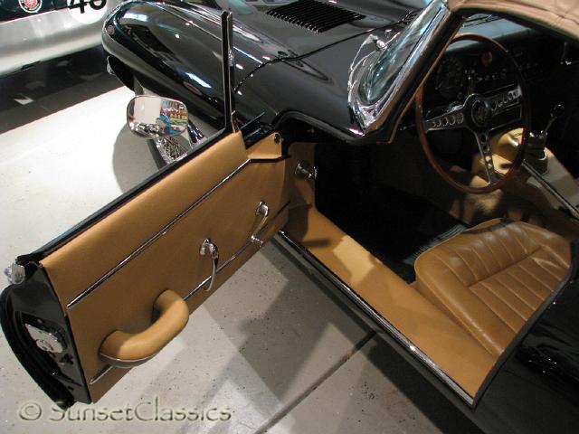 1967-jaguar-etype-068.jpg