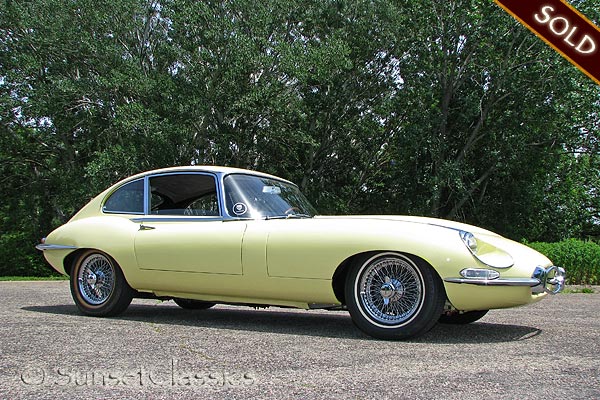 Jaguar E Type 22 Interior