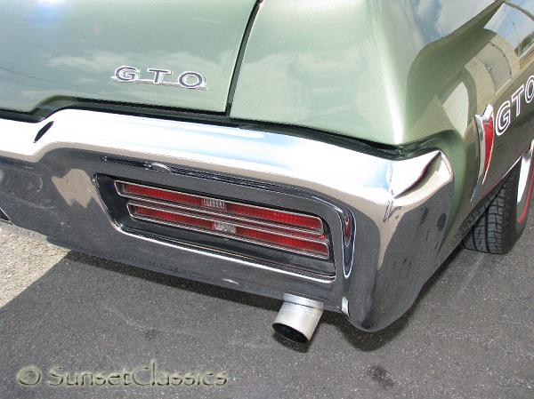 1968-pontiac-gto-053.jpg