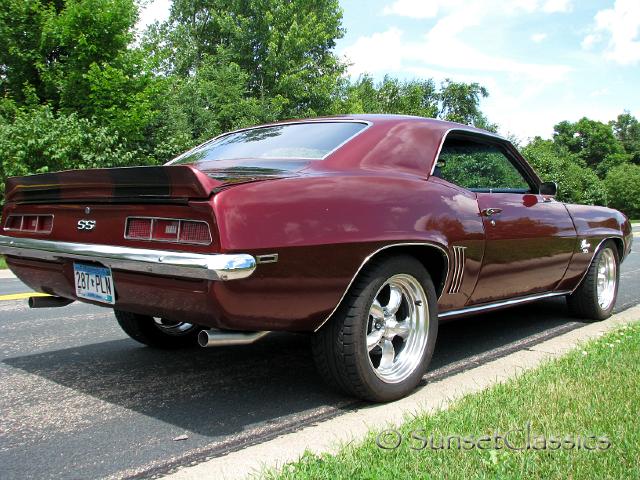 1969-camaro-ss-9829.jpg