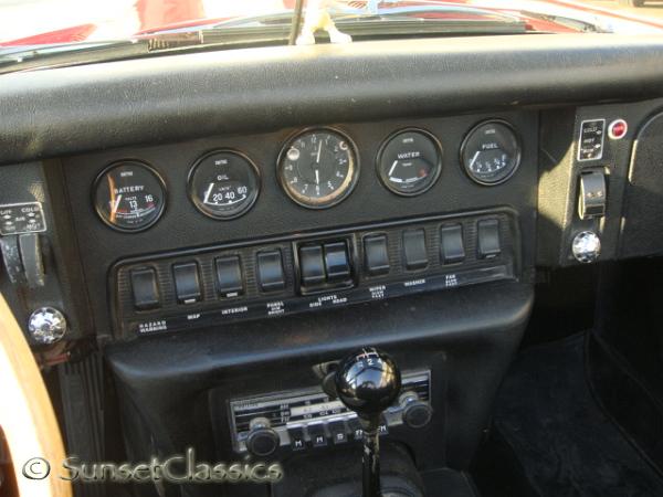 1969-jaguar-xke-058.jpg