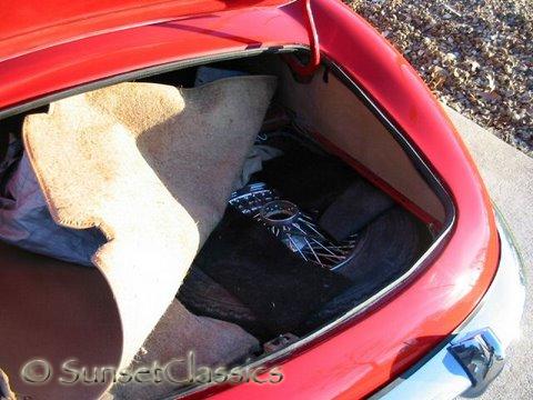 1969-jaguar-xke-spare-tire.jpg