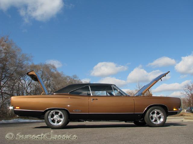 1969-plymouth-gtx-010.jpg