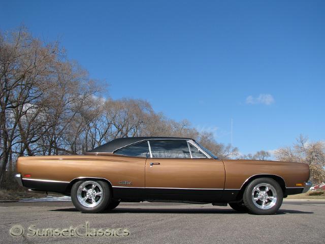 1969-plymouth-gtx-864.jpg