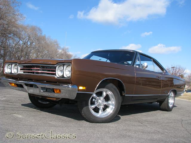 1969-plymouth-gtx-922.jpg