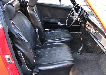 1969 Porsche 912 interior