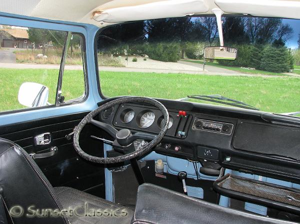 1969-vw-bus7022.jpg