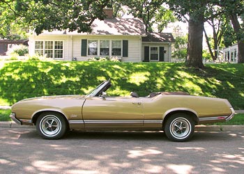 1970 Oldsmobile Cutlass Supreme Convertible Photo Gallery