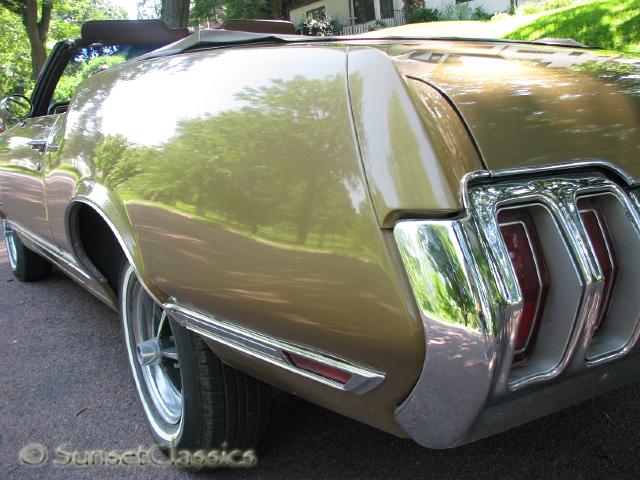 1970-olds-cutlass-supreme-013.jpg