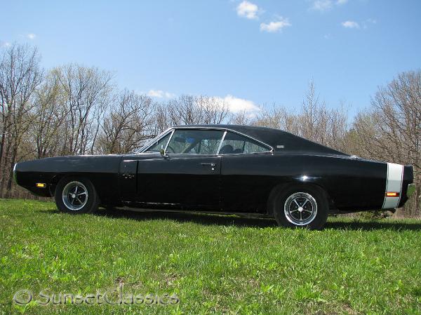1970-dodge-charger-rt694.jpg