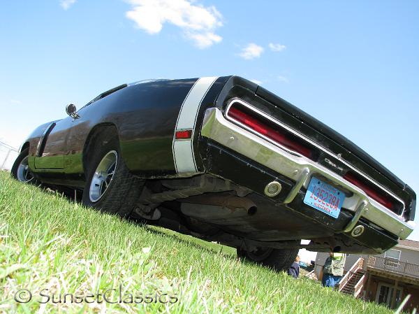 1970-dodge-charger-rt757.jpg