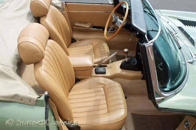 1970-jaguar-xke-213.jpg