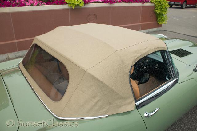 1970-jaguar-xke-245.jpg