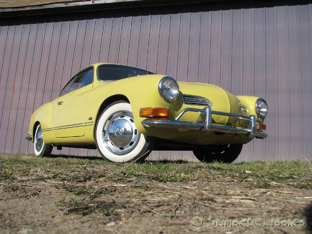 1970-vw-karmann-ghia-yellow-549.JPG