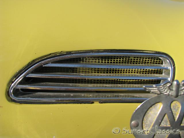 1970-vw-karmann-ghia-yellow-639.JPG