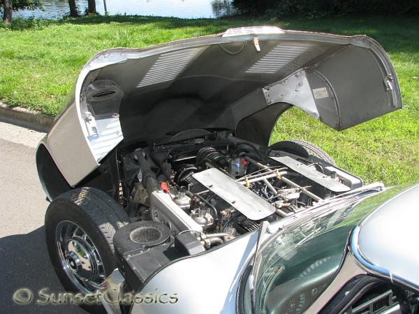 1971-jaguar-xke-585.jpg