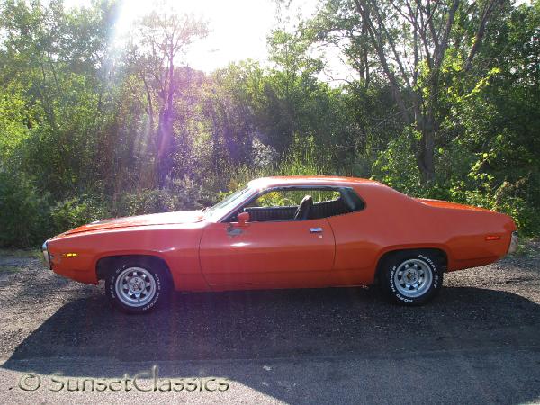 1971-plymouth-road-runner-698.jpg