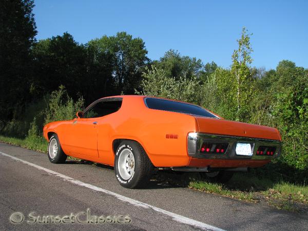 1971-plymouth-road-runner-705.jpg