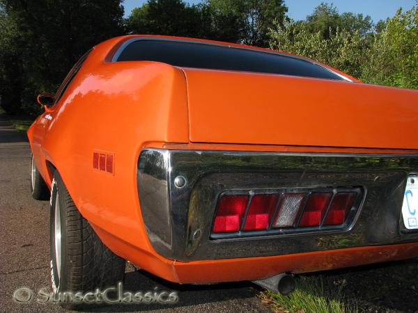 1971-plymouth-road-runner-710.jpg